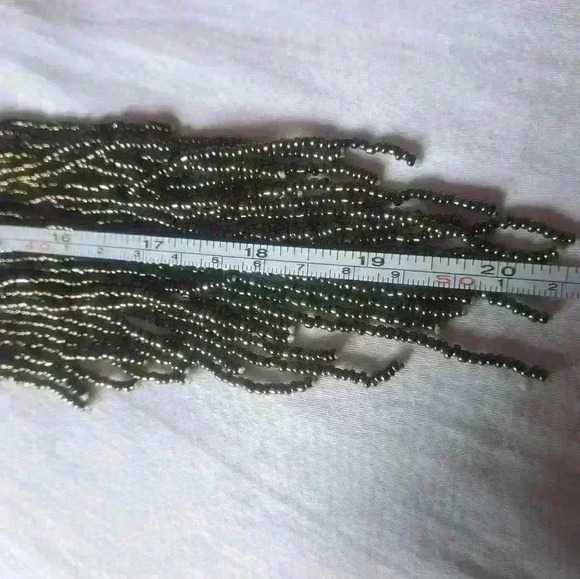 Beaded  necklace - Picture 5 of 6